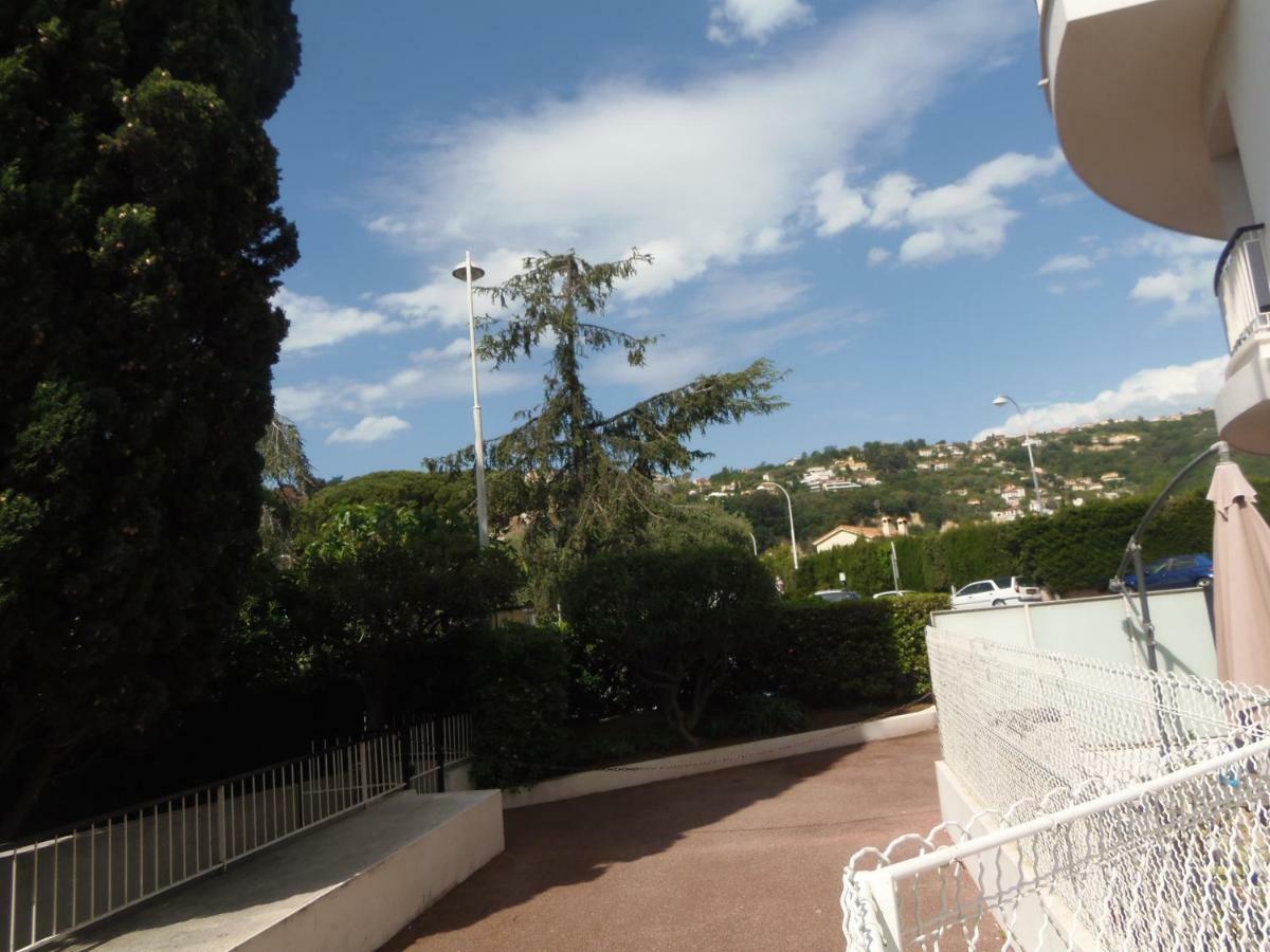 Joli Studio Calme Avec Terrasse Daire Nice Dış mekan fotoğraf